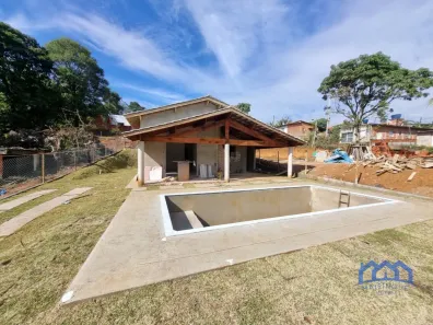 Fazenda/Sítio com 3 Quartos à venda, 600m² no , Mairinque