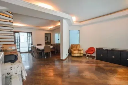 Sobrado com 3 Quartos à venda, 230m² no Vila Valparaíso, Santo André