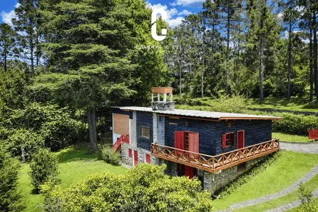 Casa com 5 Quartos à venda, 308m² no Jd do Embaixador, Campos do Jordão