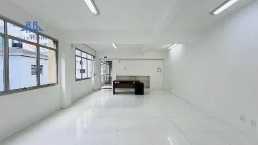 Sala Comercial para alugar, 84m² no Centro, Florianópolis