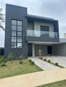 Sobrado com 4 Quartos para alugar, 233m² no Jardim Carvalho, Ponta Grossa