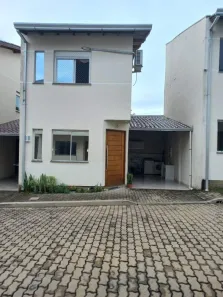 Sobrado com 2 Quartos à venda, 72m² no Cecília, Viamão