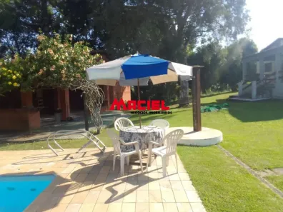 Fazenda/Sítio com 3 Quartos à venda, 6000m² no Jardim Santana, Jacareí