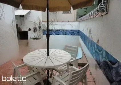 Casa com 3 Quartos à venda, 300m² no Petrópolis, Porto Alegre