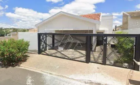 Casa com 3 Quartos para alugar, 283m² no Parque das Esmeraldas II, Marília