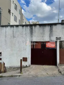 Casa com 2 Quartos para alugar, 70m² no Santa Efigênia, Belo Horizonte