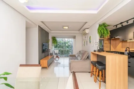 Apartamento com 2 Quartos à venda, 74m² no Passo da Areia, Porto Alegre