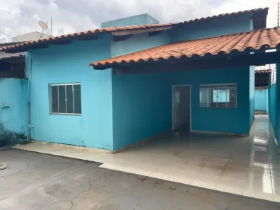 Casa com 3 Quartos à venda, 110m² no Residencial Flamboyant, Anápolis