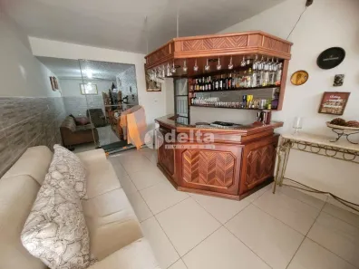 Casa com 4 Quartos à venda, 100m² no Lídice, Uberlândia