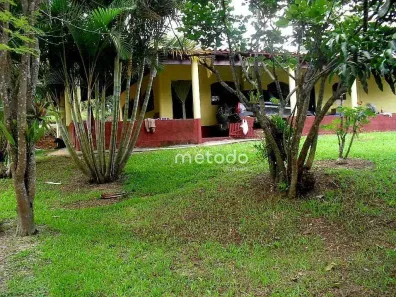 Fazenda/Sítio com 3 Quartos à venda, 365m² no Nogueira, Guararema