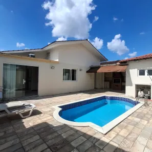 Casa de Condomínio com 3 Quartos à venda, 131m² no Flores, Manaus