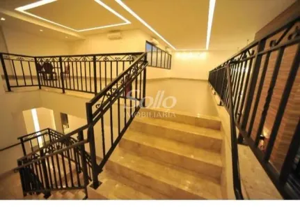 Sala Comercial para alugar, 279m² no Vigilato Pereira, Uberlândia