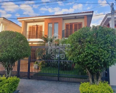 Casa com 4 Quartos para alugar, 330m² no Jardim Campo Grande, São Paulo