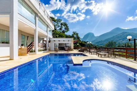 Casa de Condomínio com 4 Quartos à venda, 539m² no Parque do Imbui, Teresópolis
