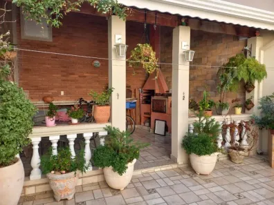 Casa com 3 Quartos à venda, 256m² no Vila São Bento, Campinas