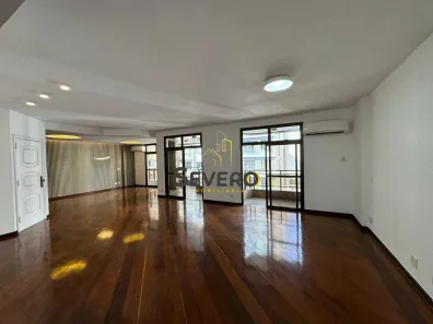 Apartamento com 3 Quartos à venda, 250m² no Icaraí, Niterói