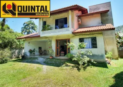 Casa com 4 Quartos à venda, 197m² no Progresso, Blumenau