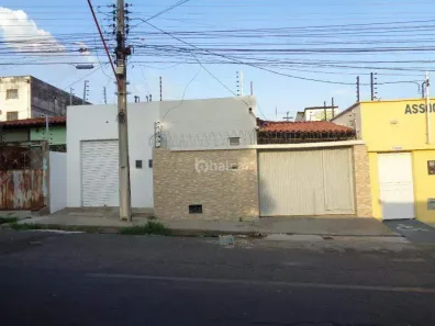 Casa com 3 Quartos à venda, 196m² no Centro, Teresina