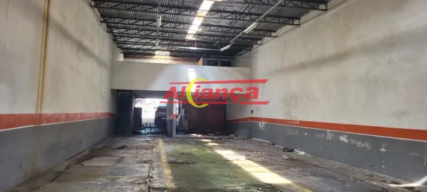 Sala Comercial à venda, 200m² no Jardim Guarulhos, Guarulhos
