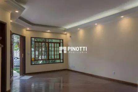 Sobrado com 4 Quartos para alugar, 322m² no Independência, São Bernardo do Campo