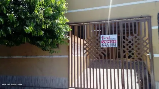 Casa com 2 Quartos à venda, 110m² no Centro, Presidente Prudente
