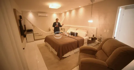 Casa de Condomínio com 4 Quartos à venda, 456m² no Candelária, Natal