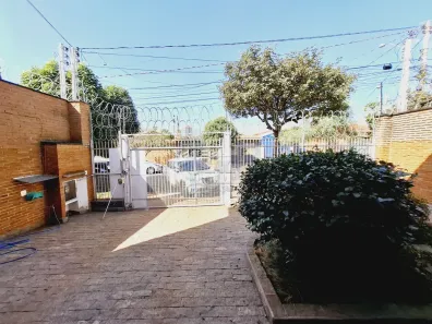 Sobrado com 5 Quartos para alugar, 214m² no Jardim Irajá, Ribeirão Preto