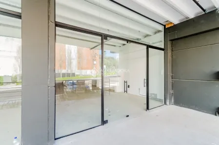 Ponto Comercial para alugar, 85m² no Cavalhada, Porto Alegre