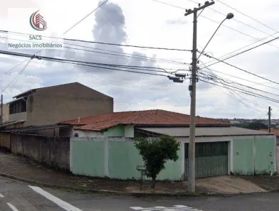Casa com 3 Quartos à venda, 226m² no Vila Aeroporto I, Campinas