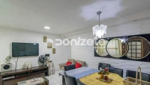 Casa com 3 Quartos para alugar, 213m² no Santa Maria, Santo André