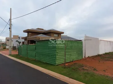 Lote/Terreno à venda, 294m² no Novo Mundo, Uberlândia