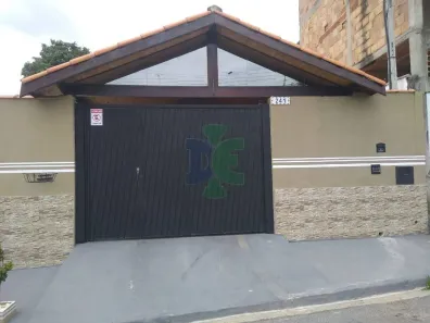 Casa com 2 Quartos à venda, 116m² no Cidade Nova Jacareí, Jacareí
