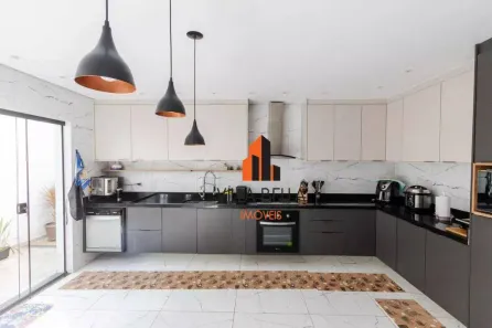 Sobrado com 3 Quartos à venda, 260m² no Vila Metalúrgica, Santo André