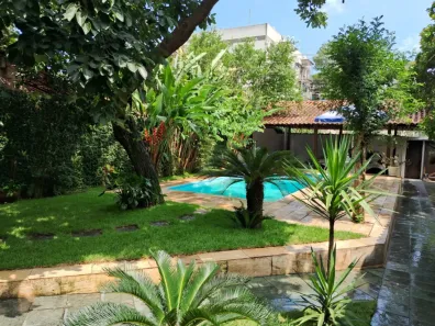 Casa com 5 Quartos à venda, 240m² no Tanque, Rio de Janeiro