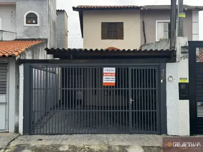 Casa com 2 Quartos para alugar, 180m² no Vila Figueira, Suzano