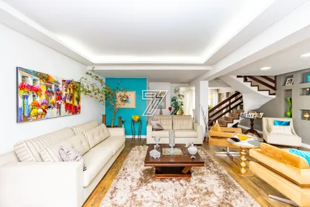 Sobrado com 3 Quartos à venda, 250m² no Tarumã, Curitiba