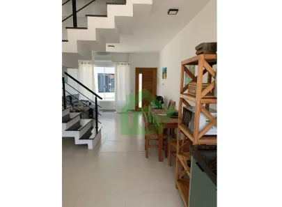 Casa de Condomínio com 2 Quartos à venda, 80m² no Massaguaçu, Caraguatatuba