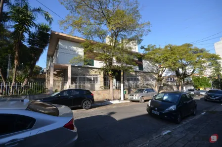 Imóvel Comercial com 4 Quartos para alugar, 600m² no Mooca, São Paulo