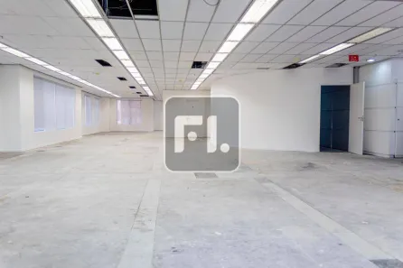 Sala Comercial à venda, 965m² no Vila Cordeiro, São Paulo