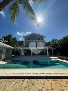 Casa de Condomínio com 6 Quartos à venda, 304m² no Vargem Grande, Rio de Janeiro