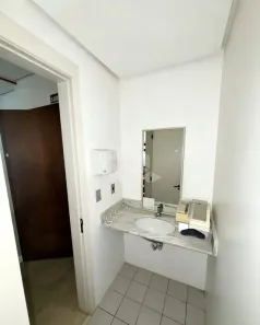 Ponto Comercial para alugar, 44m² no Menino Deus, Porto Alegre