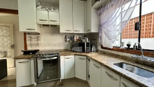Sobrado com 4 Quartos à venda, 220m² no Jardim Santa Clara, Guarulhos