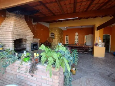 Sobrado com 2 Quartos à venda, 129m² no Caiçara, Praia Grande