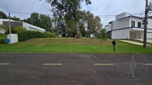 Lote/Terreno à venda, 1060m² no Lago Azul, Araçoiaba da Serra