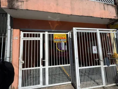 Casa com 2 Quartos para alugar, 60m² no Pestana, Osasco