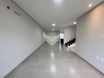 Sobrado com 3 Quartos à venda, 174m² no Rio Madeira, Porto Velho