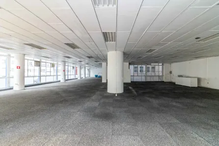 Ponto Comercial para alugar, 441m² no República, São Paulo