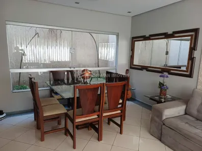 Sobrado com 3 Quartos à venda, 150m² no Cerâmica, São Caetano do Sul