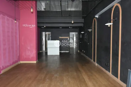 Ponto Comercial para alugar, 107m² no Floresta, Belo Horizonte