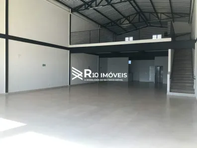 Galpão/Depósito/Armazém para alugar, 477m² no Alto Umuarama, Uberlândia